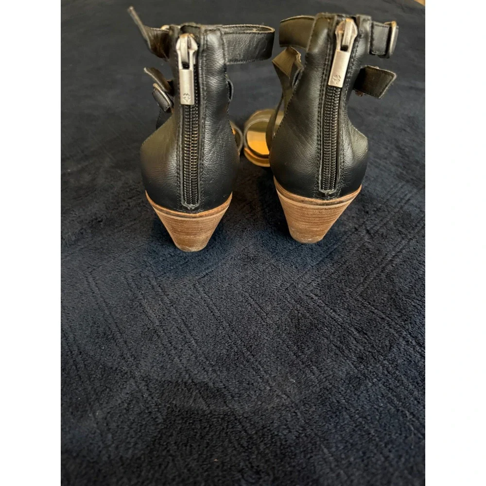 Lucky Brand LK-RESSIA Black Leather Multi‎ Strap Block Heel Sandals Womens 7M